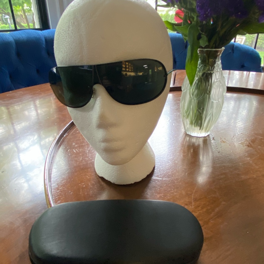 Giorgio Armani unisex sunglasses